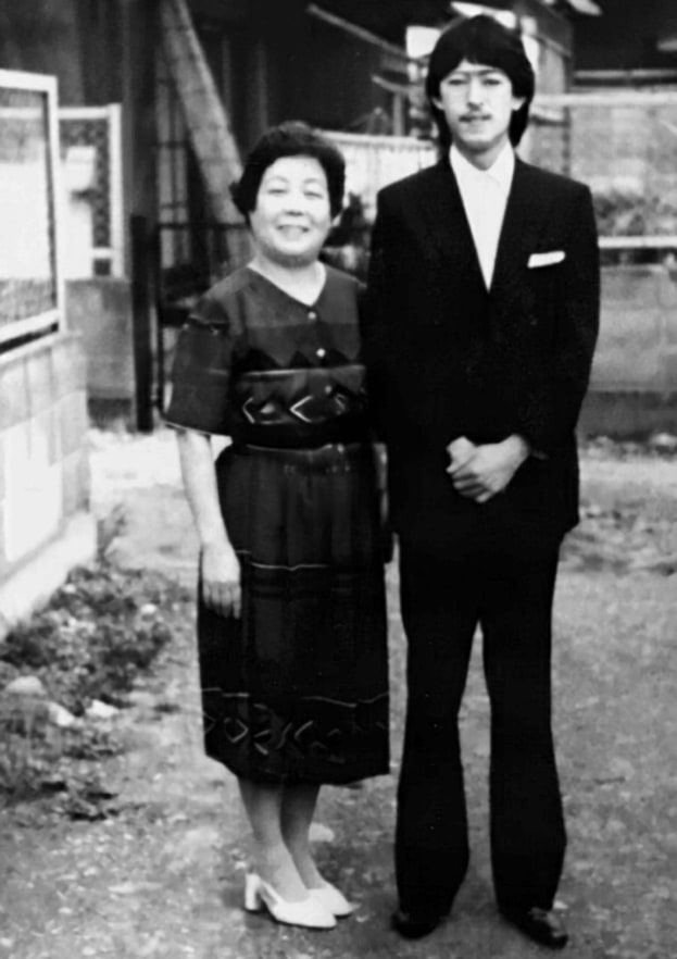 1956年に創業した祖母と、店を受け継いだ父
